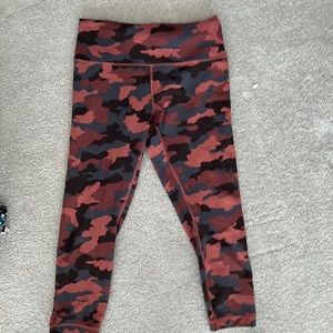 Lululemon camo capris.
